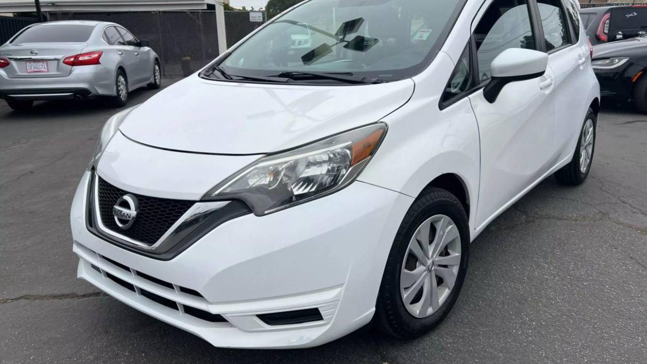 NISSAN VERSA NOTE 2018 3N1CE2CP7JL352017 image